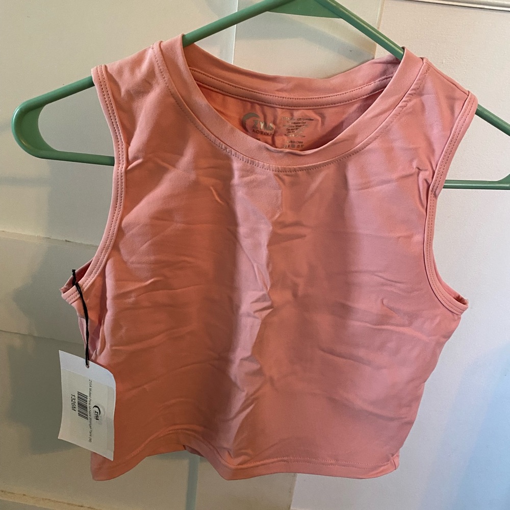 Women’s Zyia high neck tank in pink